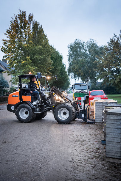 Doosan Confirms Details for Five New Compact Wheel Loaders